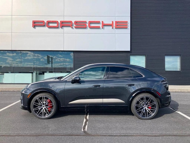 2025 Porsche Macan Electric