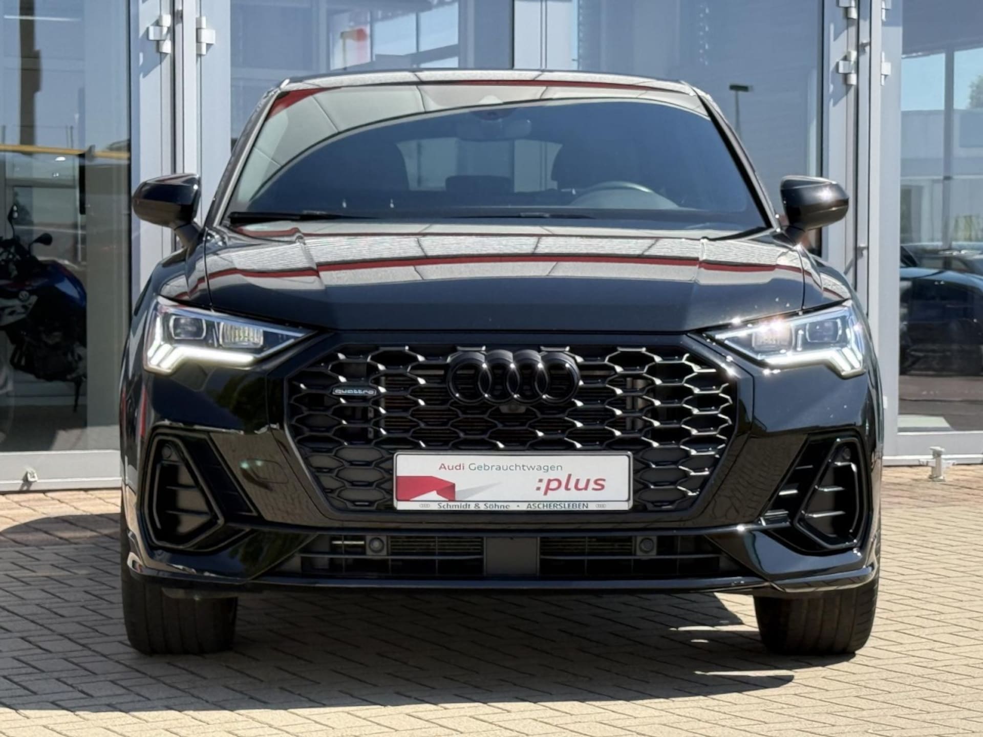 Audi Q3 Sportback S line