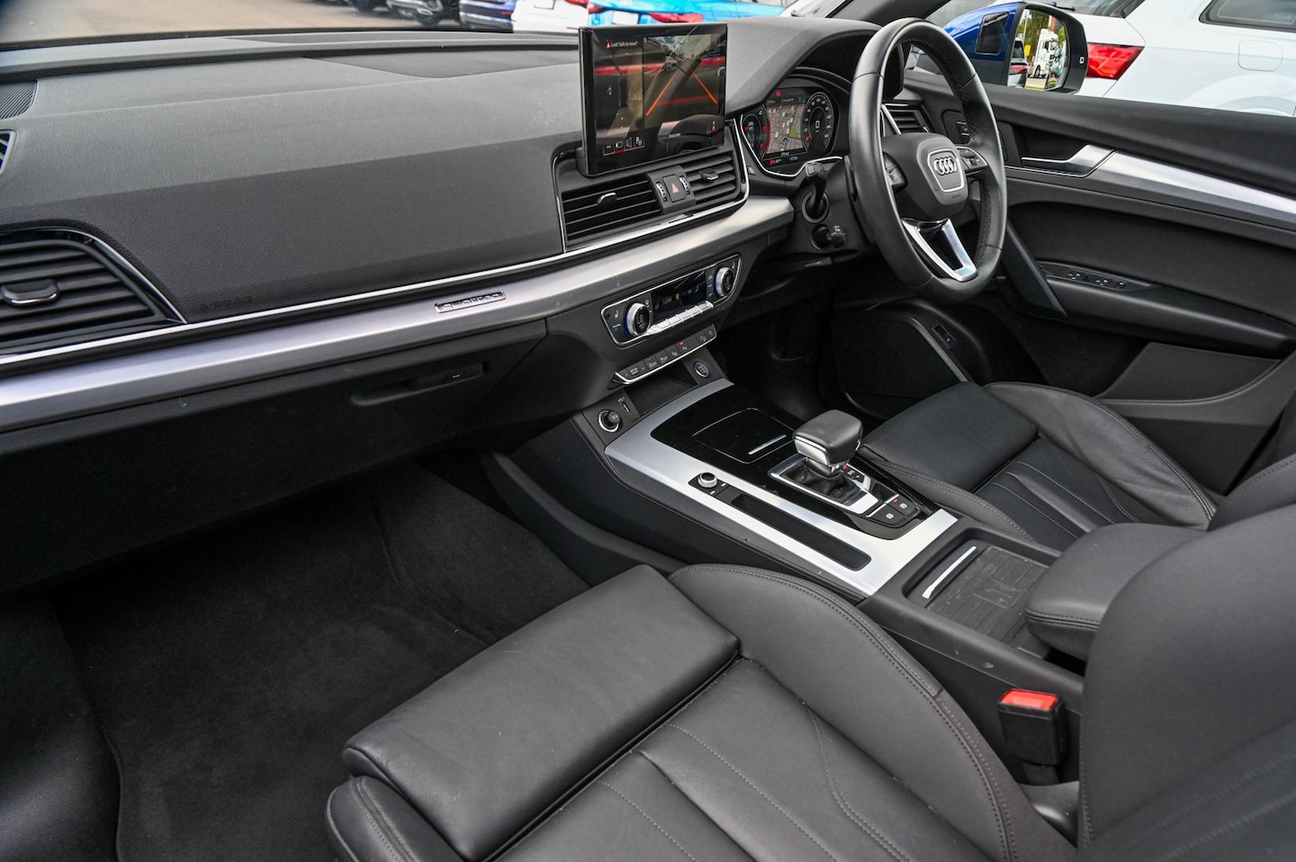 Image about Audi Q5 sport 40 TDI quattro S tronic