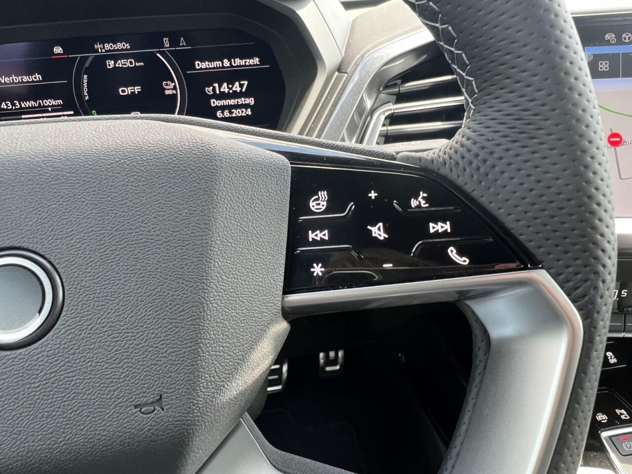 Image about Audi Q4 Sportback e-tron 50 e-tron quattro