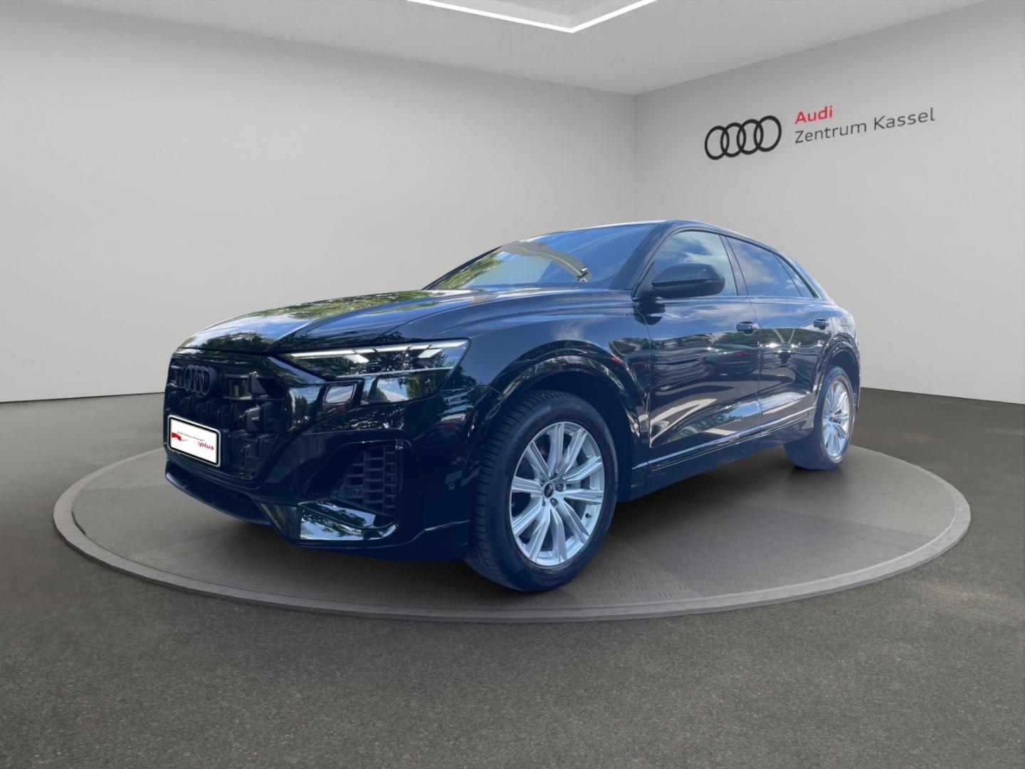 Image about Audi Q8 SUV TFSI e 55 TFSI e quattro tiptronic