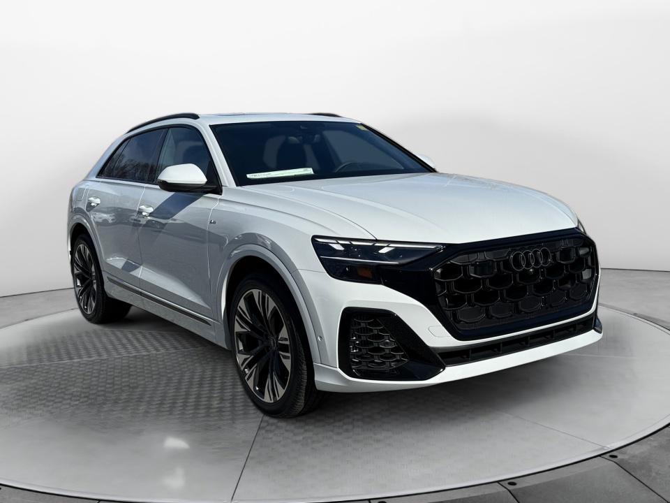 2026 Audi Q8 55 Premium Plus quattro Tiptonic's photo
