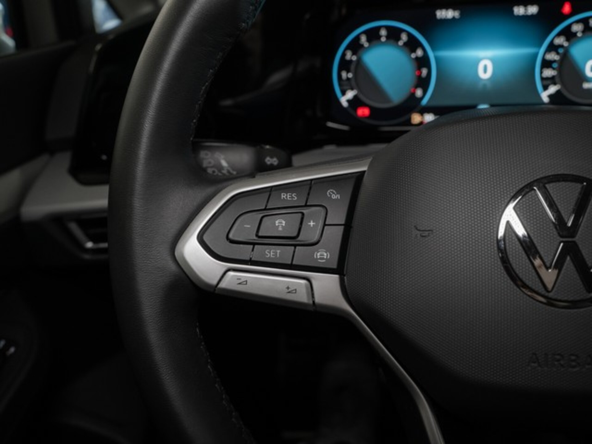 Volkswagen Golf MOVE