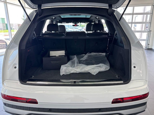 2026 Audi Q7 Premium Plus - Photo 9