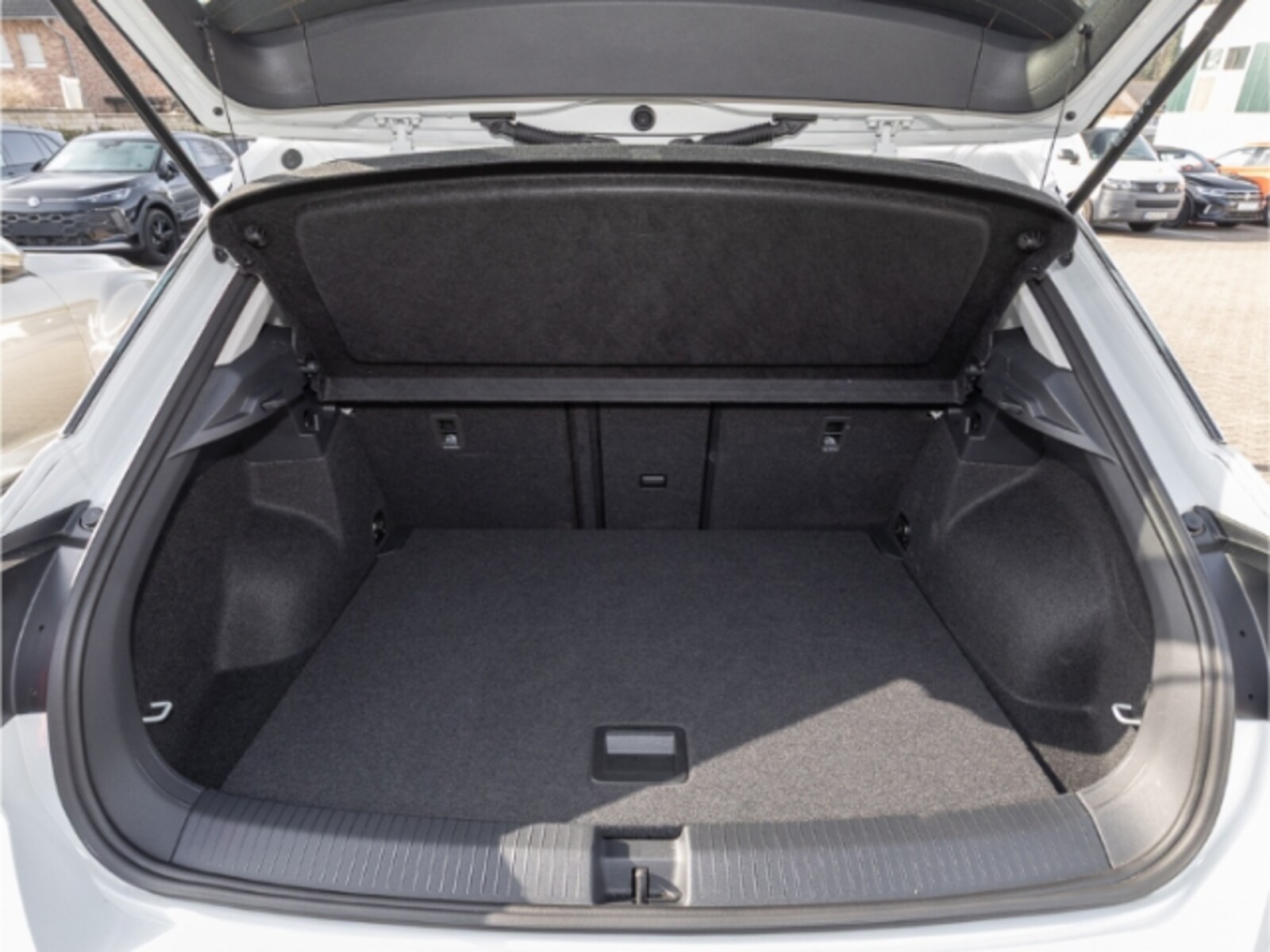 Volkswagen T-Roc – Bild 14