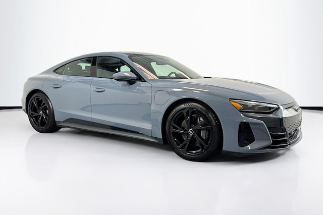 2022 Audi e-tron GT