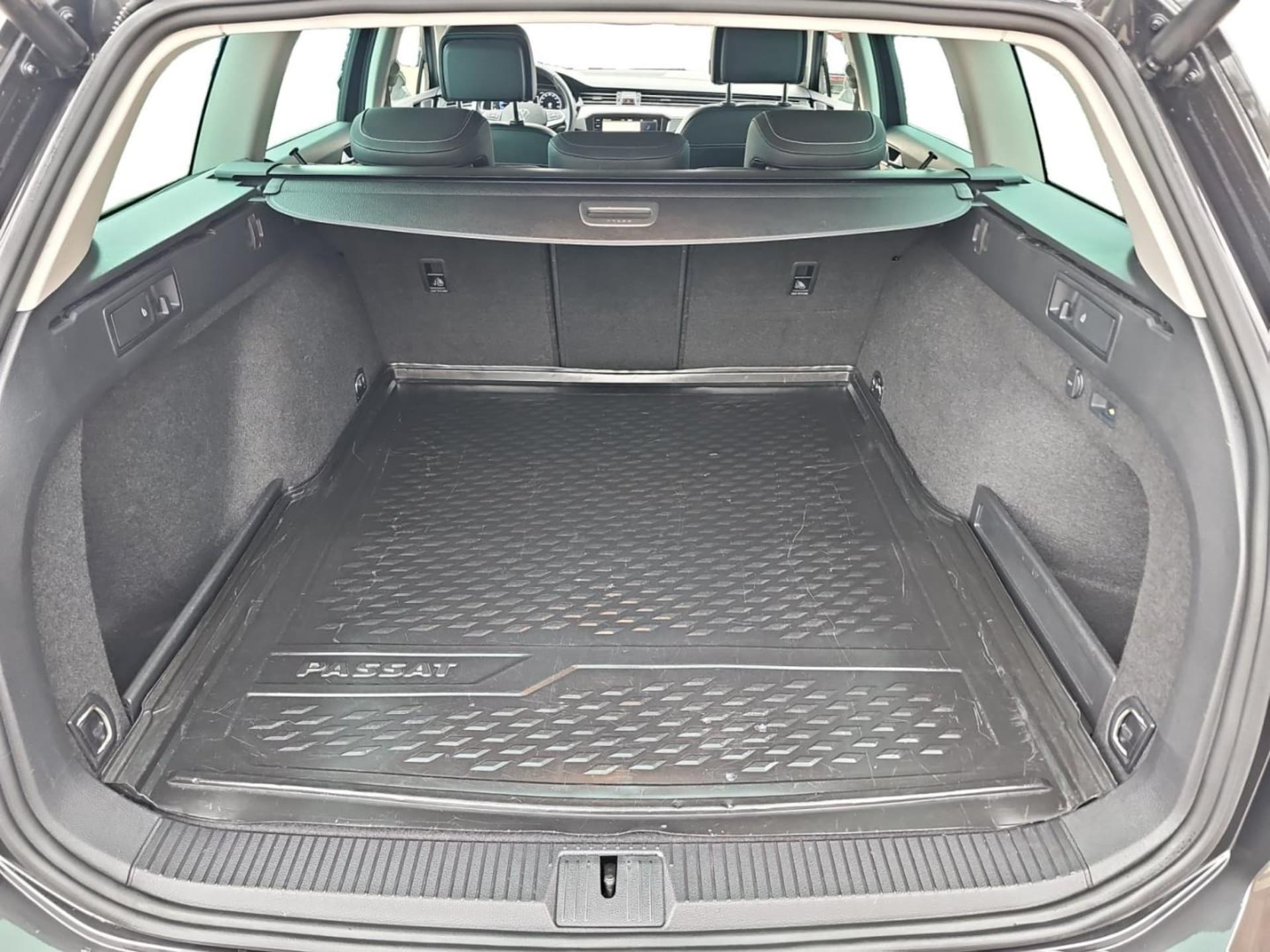 Volkswagen Passat Variant Elegance