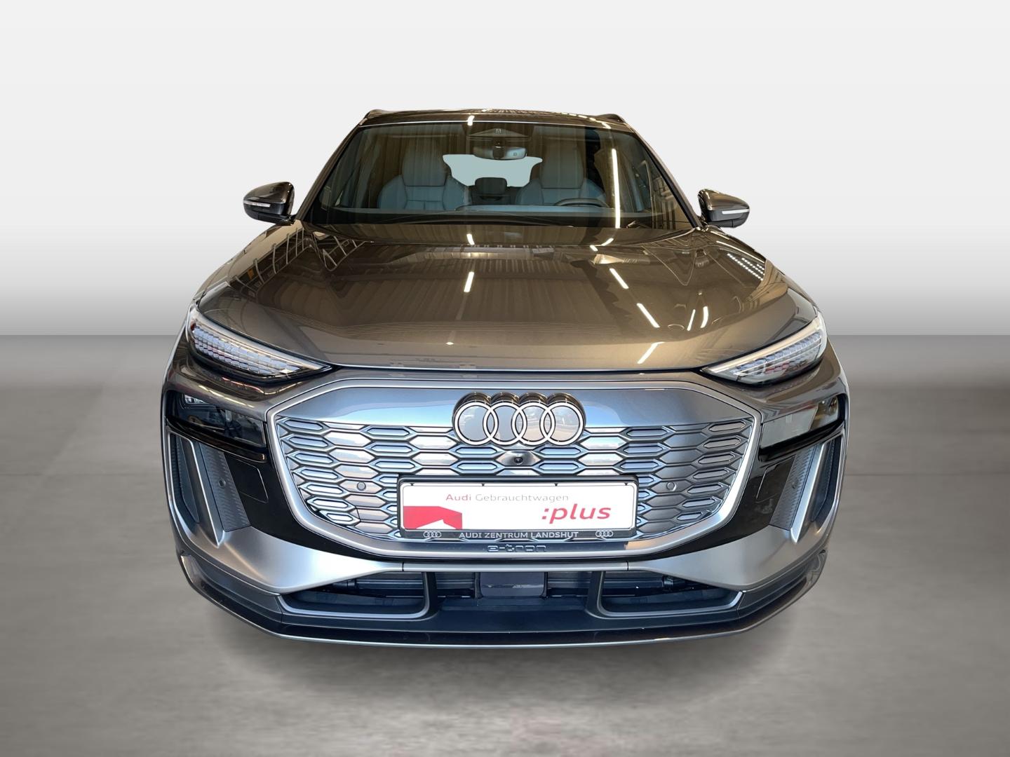 Image about Audi Q6 SUV e-tron e-tron quattro
