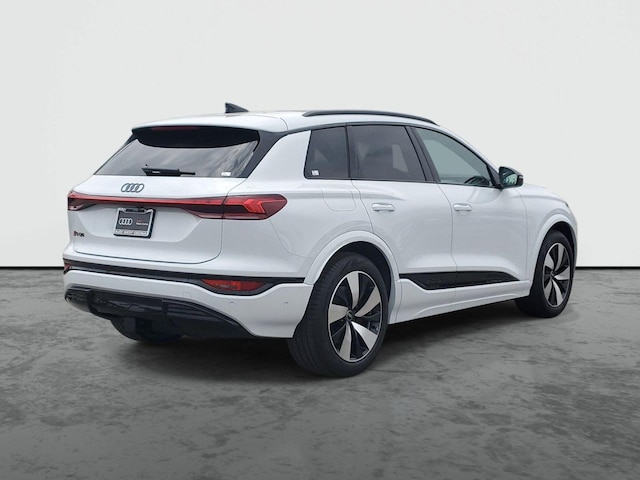 2025 Audi SQ6 e-tron