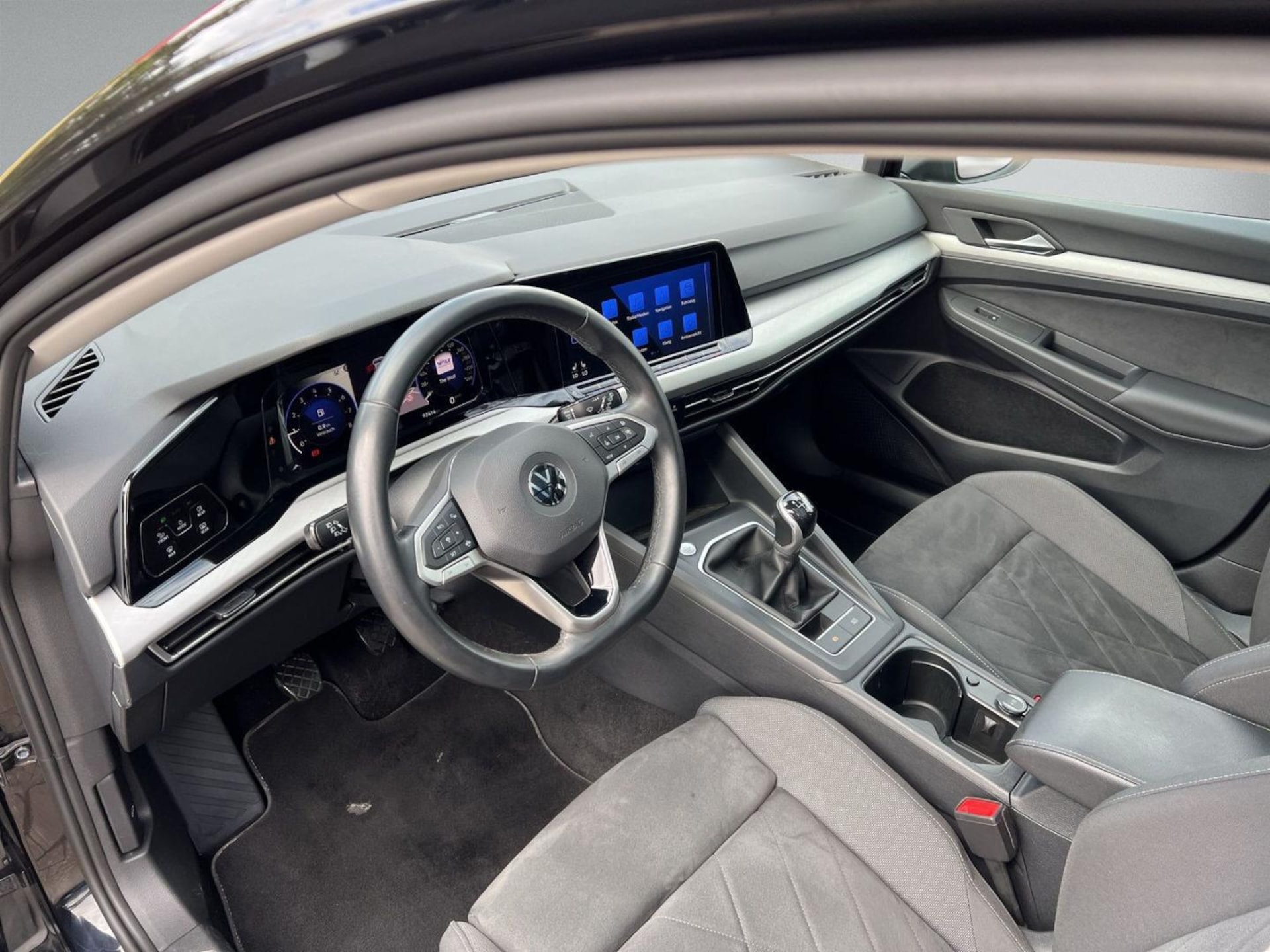 Volkswagen Golf Variant Life