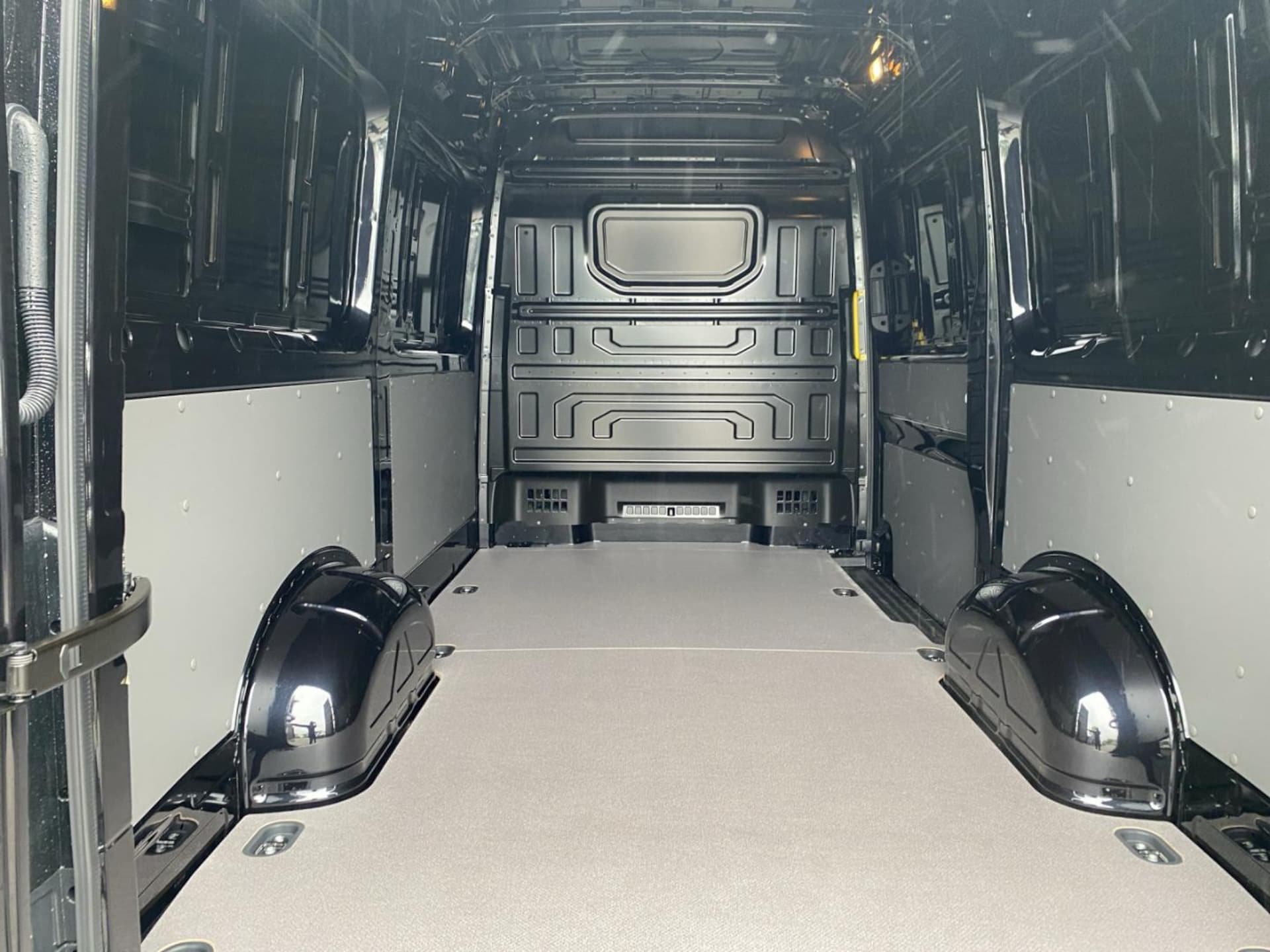 Volkswagen Crafter Kasten mittlerer Radstand