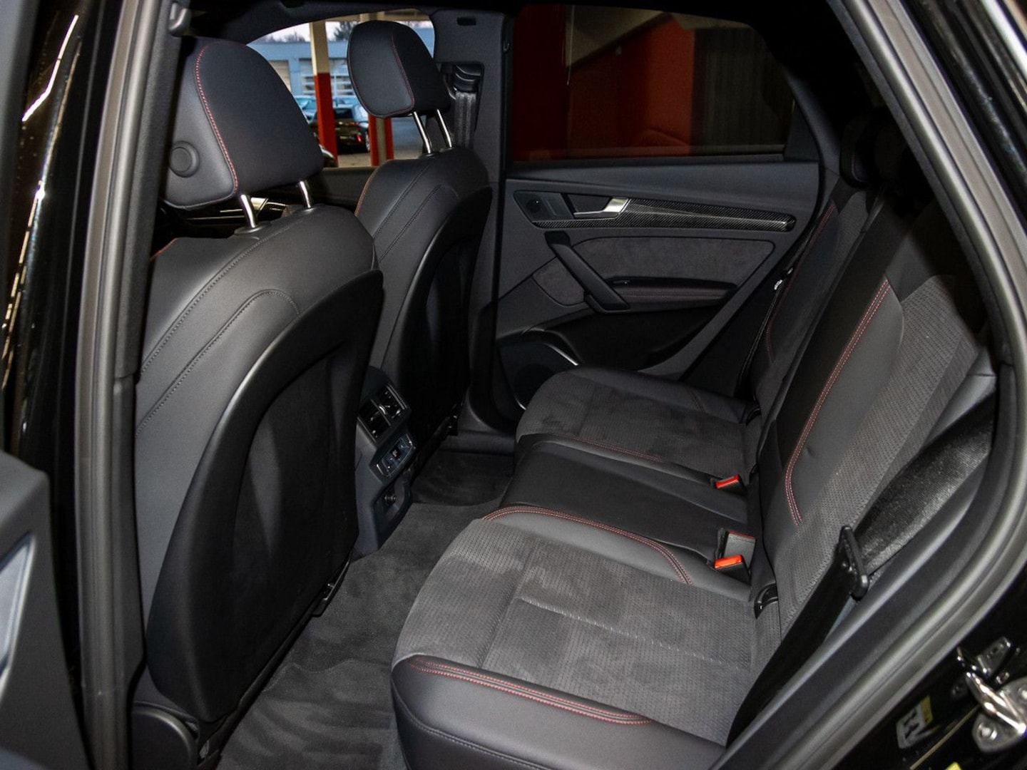 Bild über Audi Q5 Sportback 40 TDI quattro S tronic - für weitere Informationen kontaktieren Sie den Audi Partner
