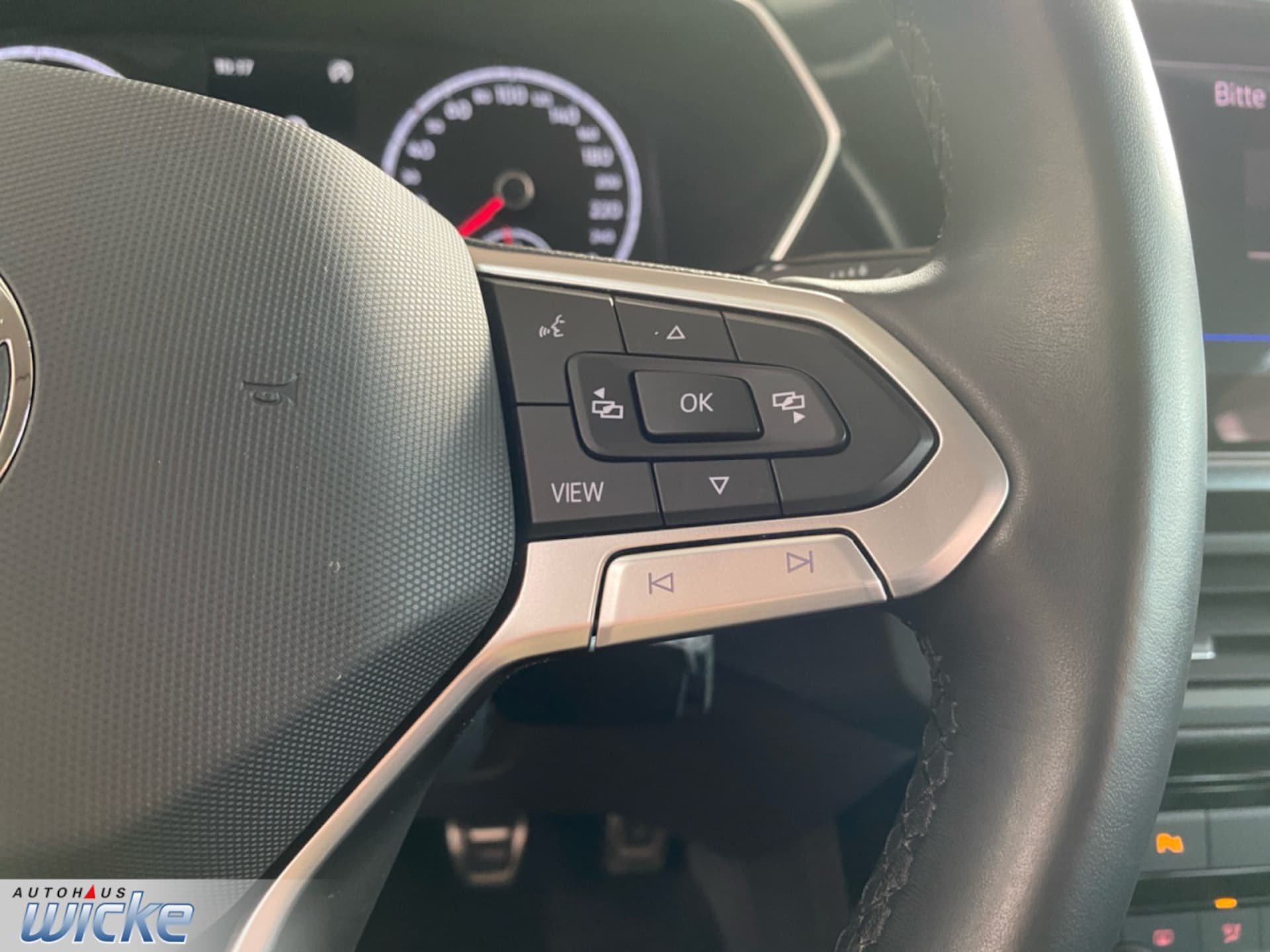 Volkswagen T-Cross United