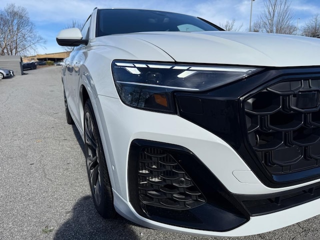 2026 Audi Q8 Premium Plus - Photo 24