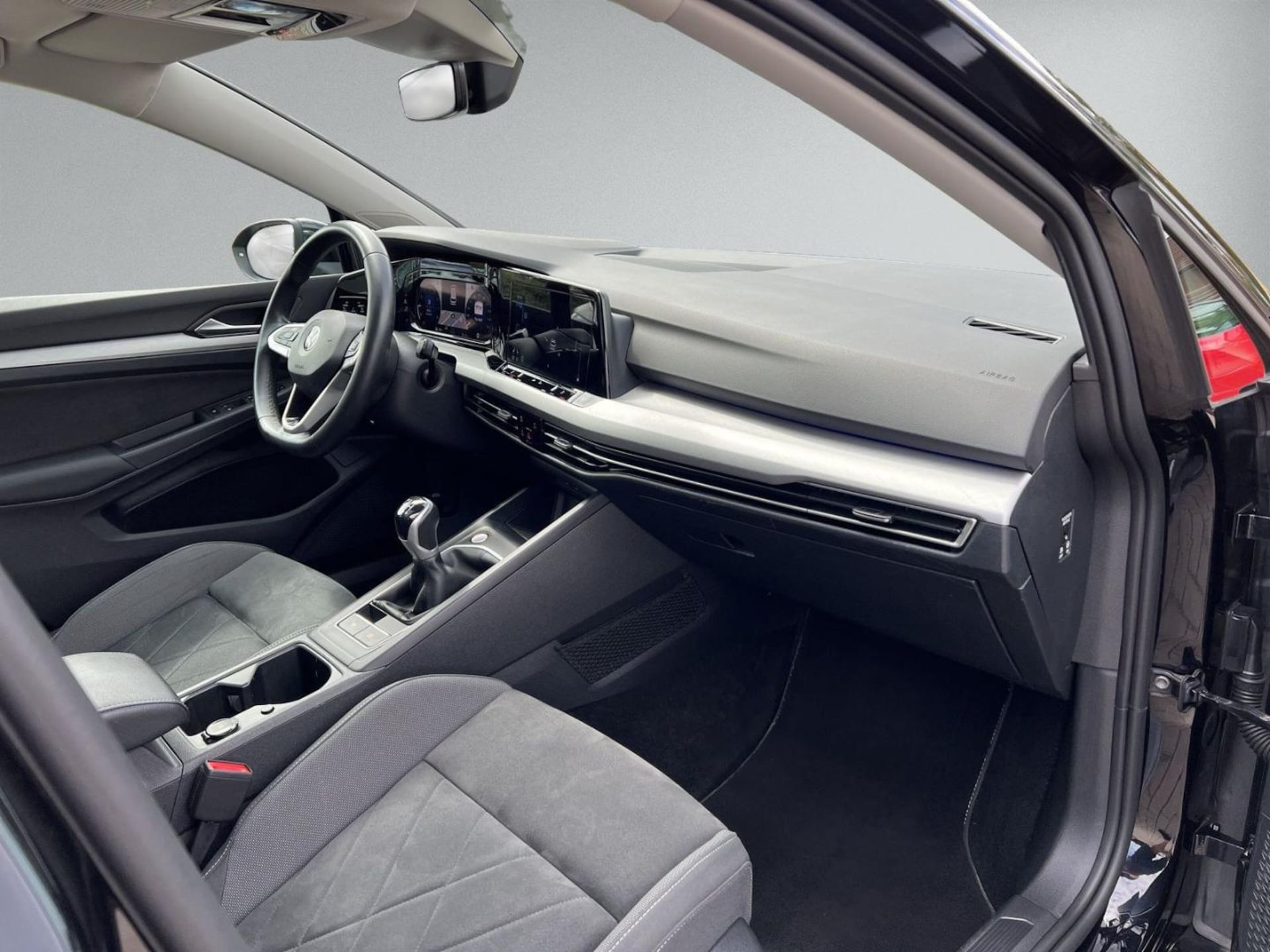 Volkswagen Golf Variant Life