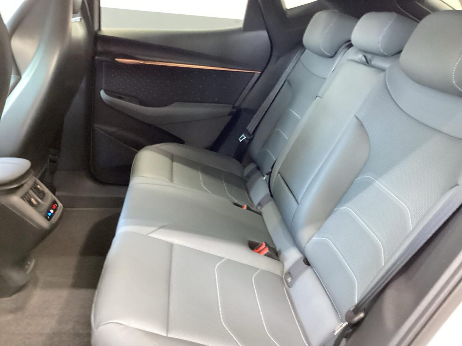 CUPRA Tavascan – Bild 7