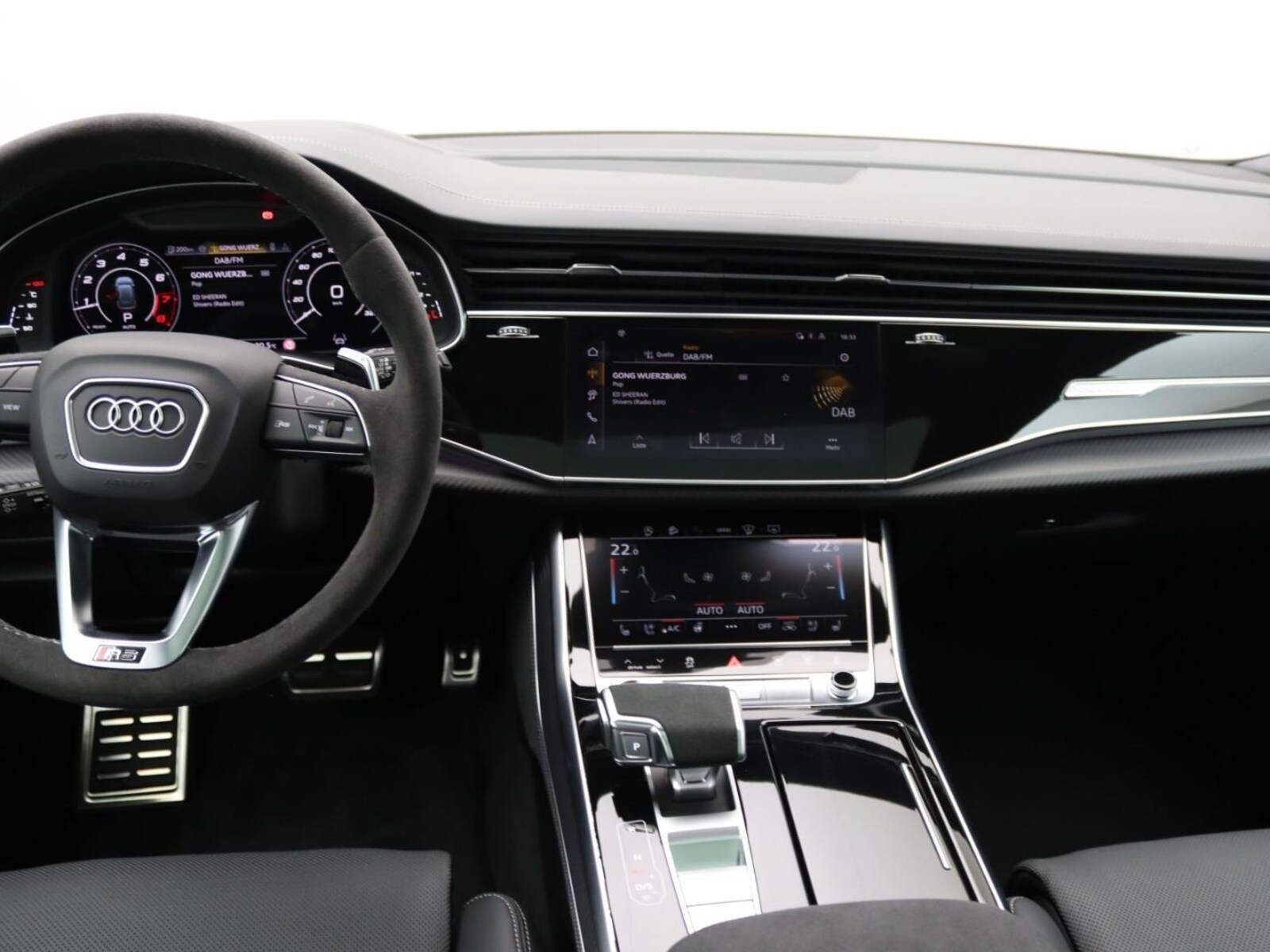 Audi RS Q8 – Bild 12