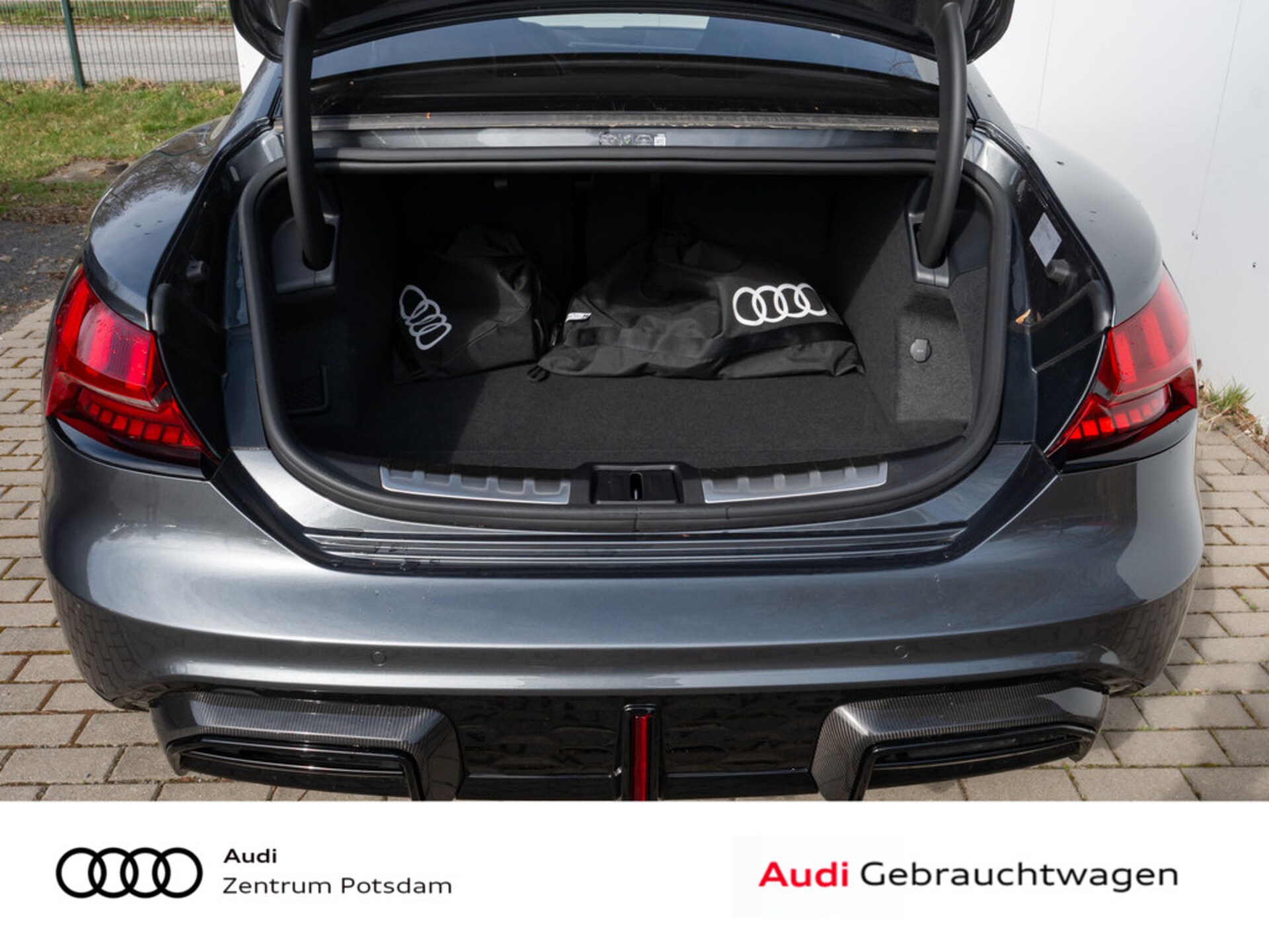 Audi RS e-tron GT performance