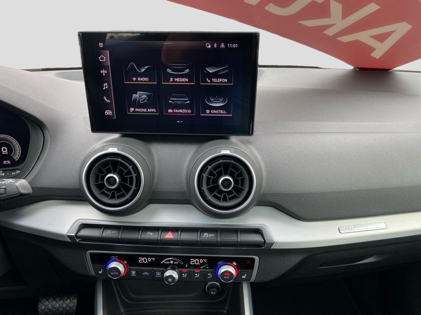 Bild über Audi Q2 advanced 35 TFSI S tronic - für weitere Informationen kontaktieren Sie den Audi Partner