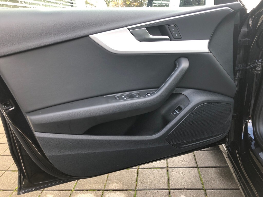 Image about Audi A4 Avant advanced 40 TFSI quattro S tronic