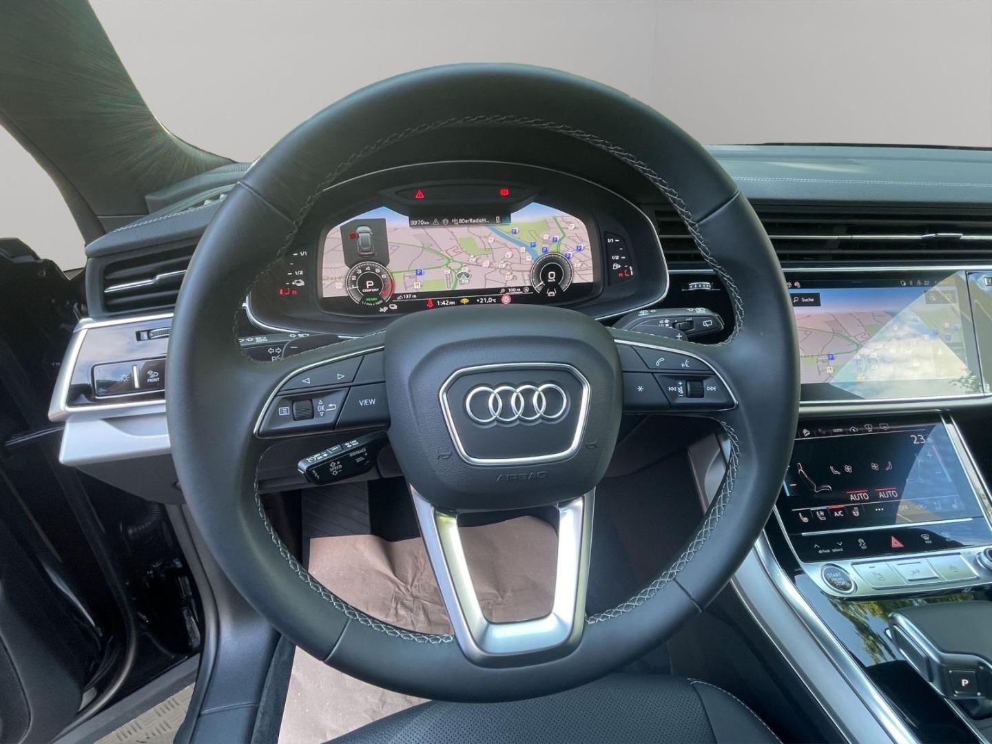 Image about Audi Q8 SUV TFSI e 55 TFSI e quattro tiptronic