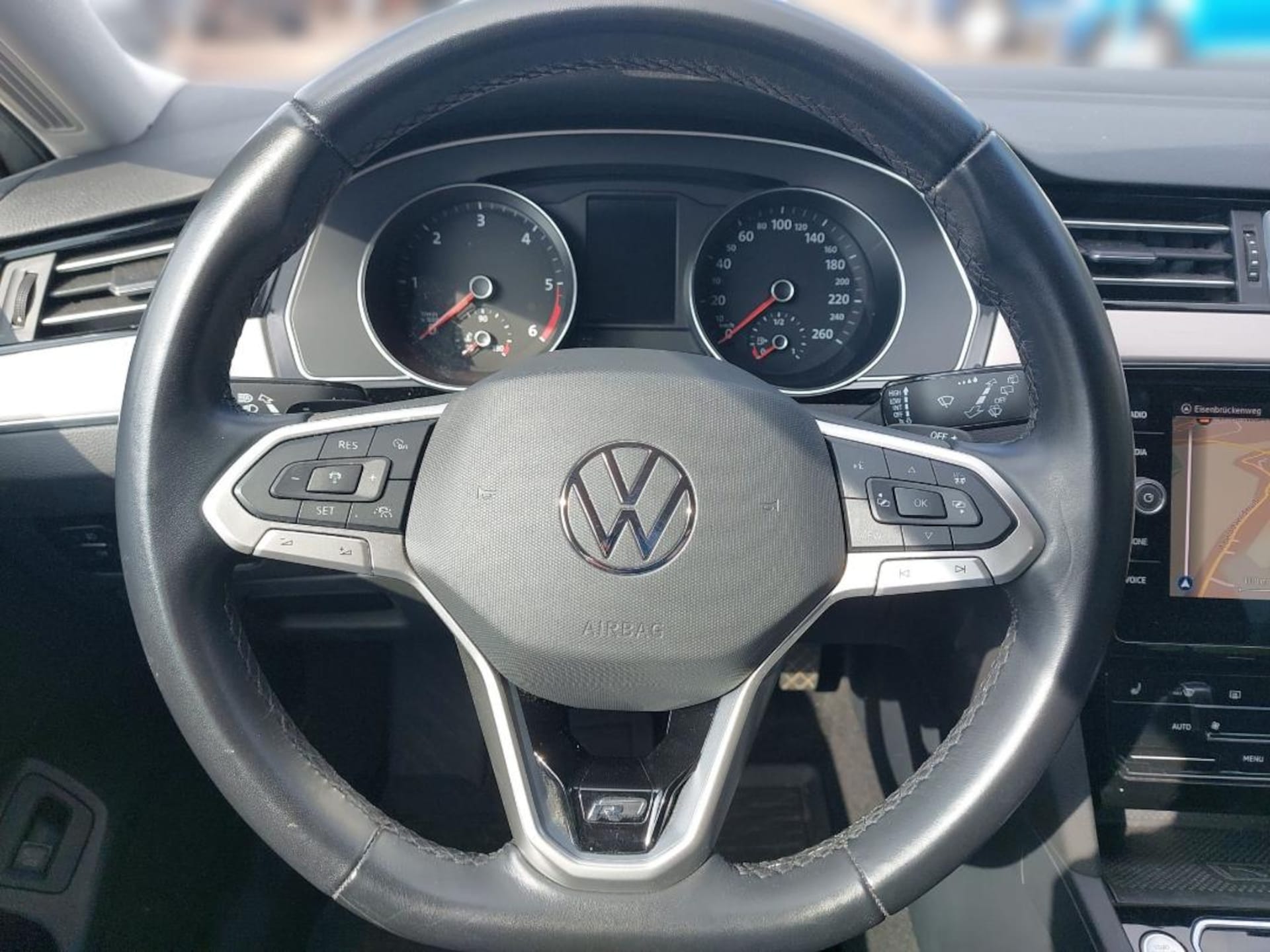 Volkswagen Passat Variant R-Line