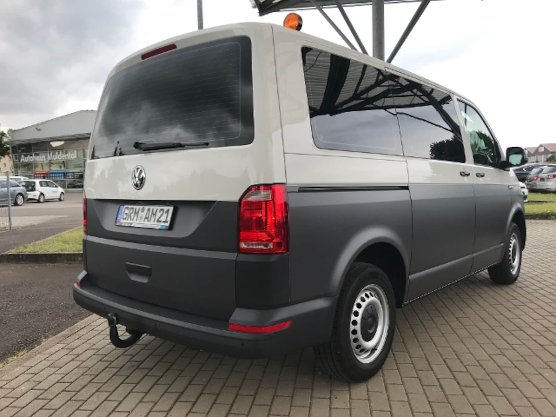 Volkswagen T6 Transporter Kombi kurzer Radstand