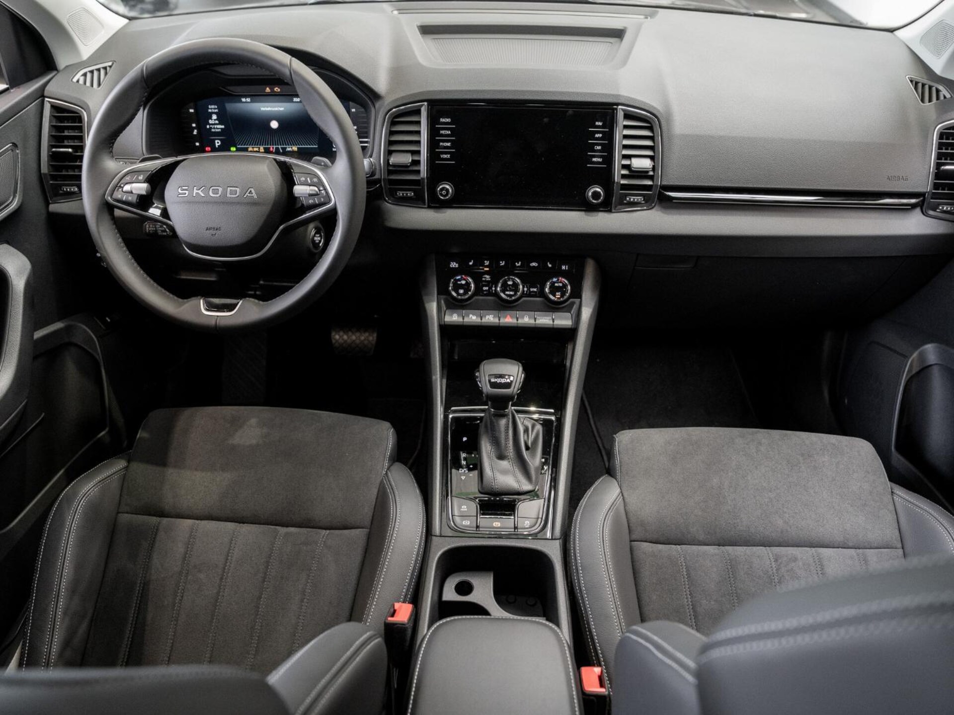 Skoda Karoq Selection