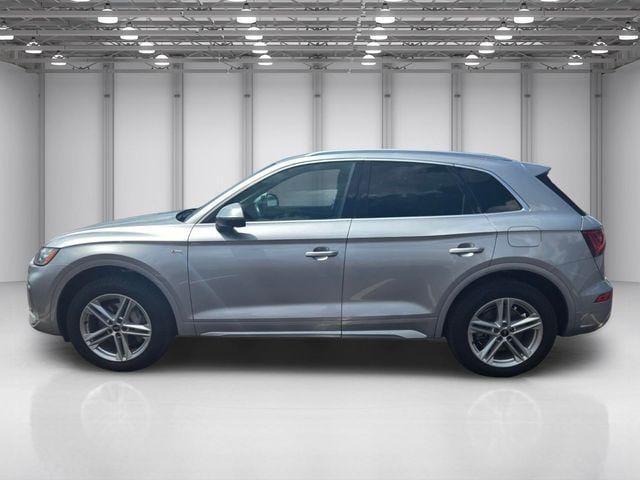 2022 Audi Q5 TFSI e