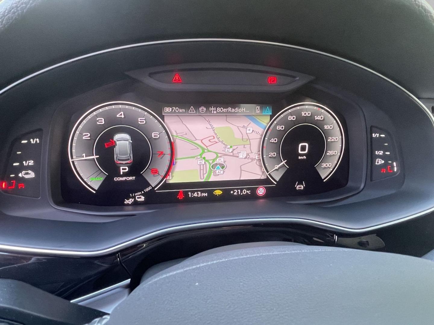 Image about Audi Q8 SUV TFSI e 55 TFSI e quattro tiptronic