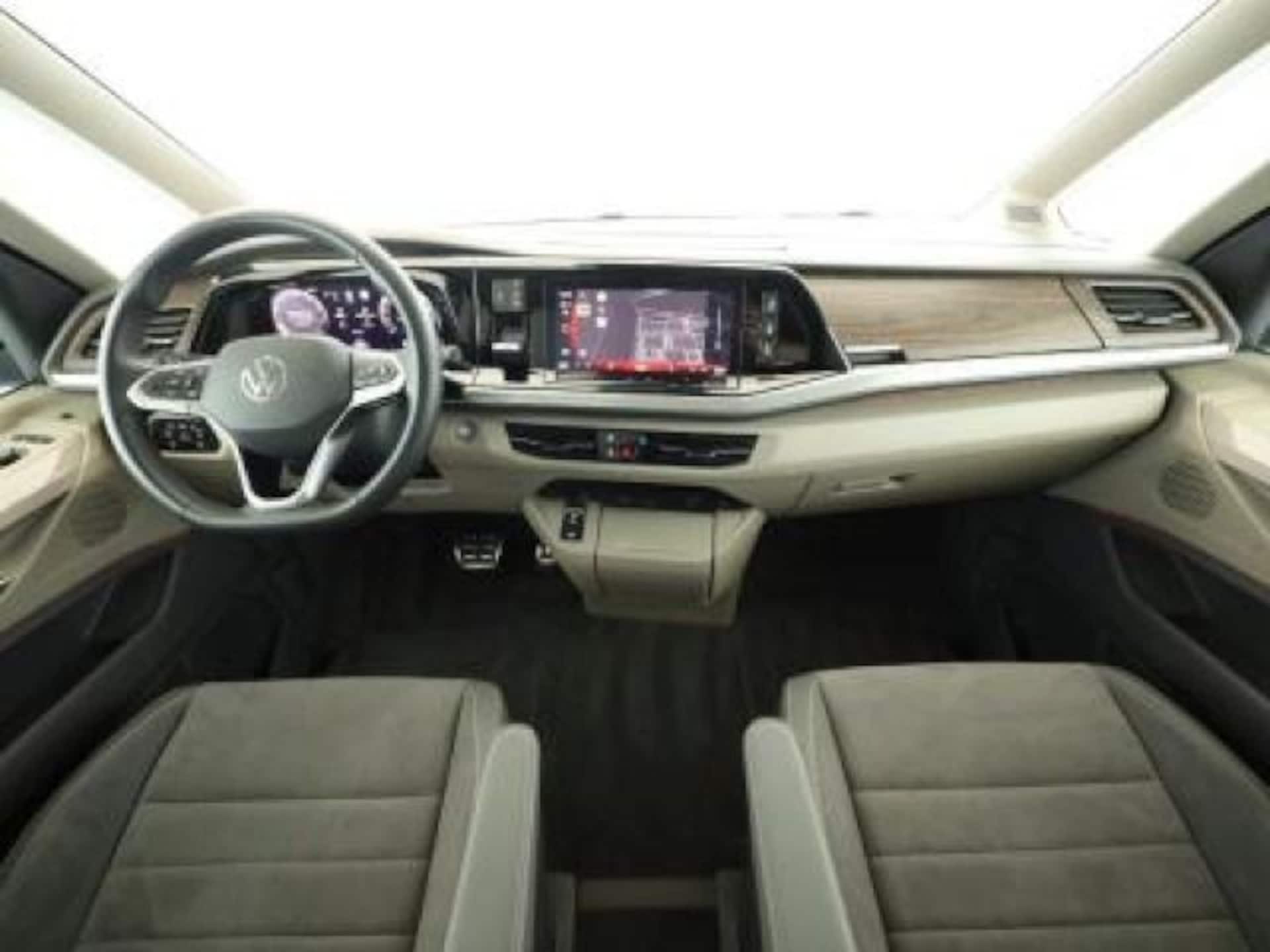 Volkswagen Multivan Style