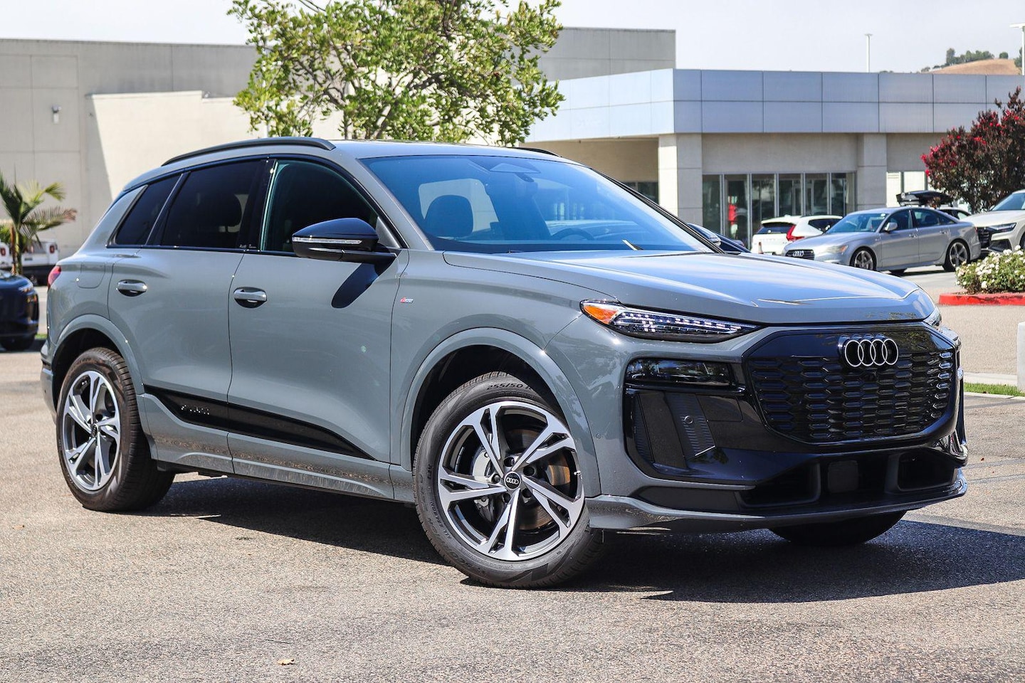 2027 Audi Q6 e-tron