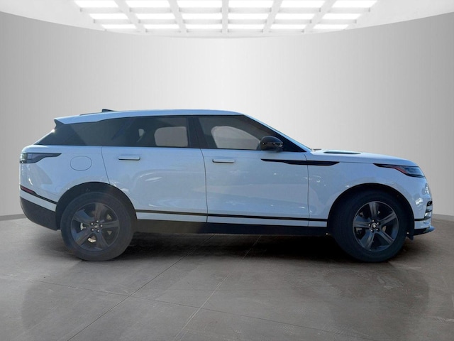 2025 Land Rover Range Rover Velar