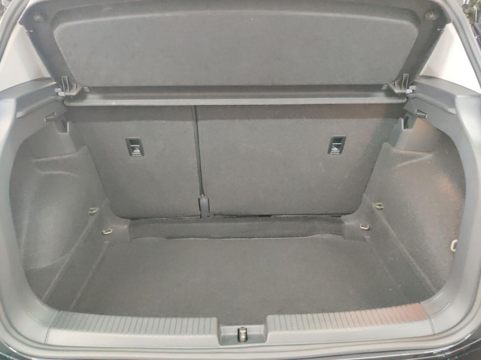 Volkswagen T-Cross – Bild 14