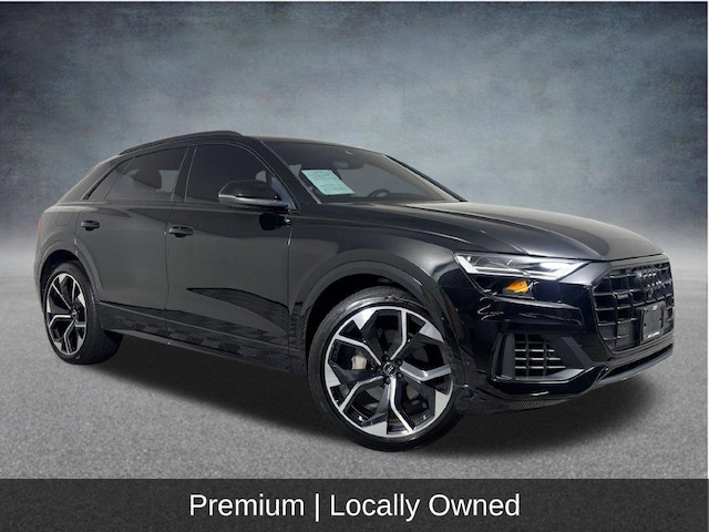 Photo of 2022 Audi Q8