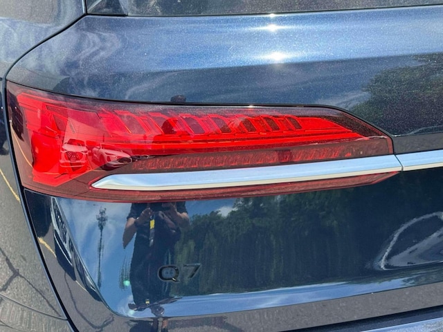 2025 Audi Q7 Premium Plus - Photo 8