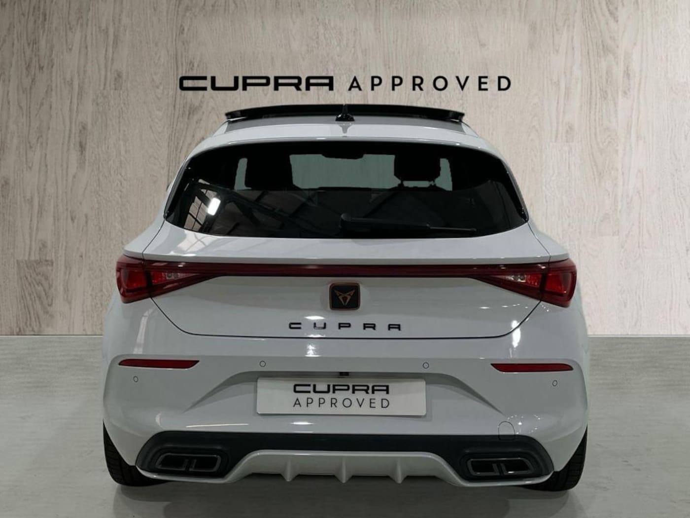 CUPRA Leon León 1.5 eTSI DSG 110 kW (150 CV) — photo 11