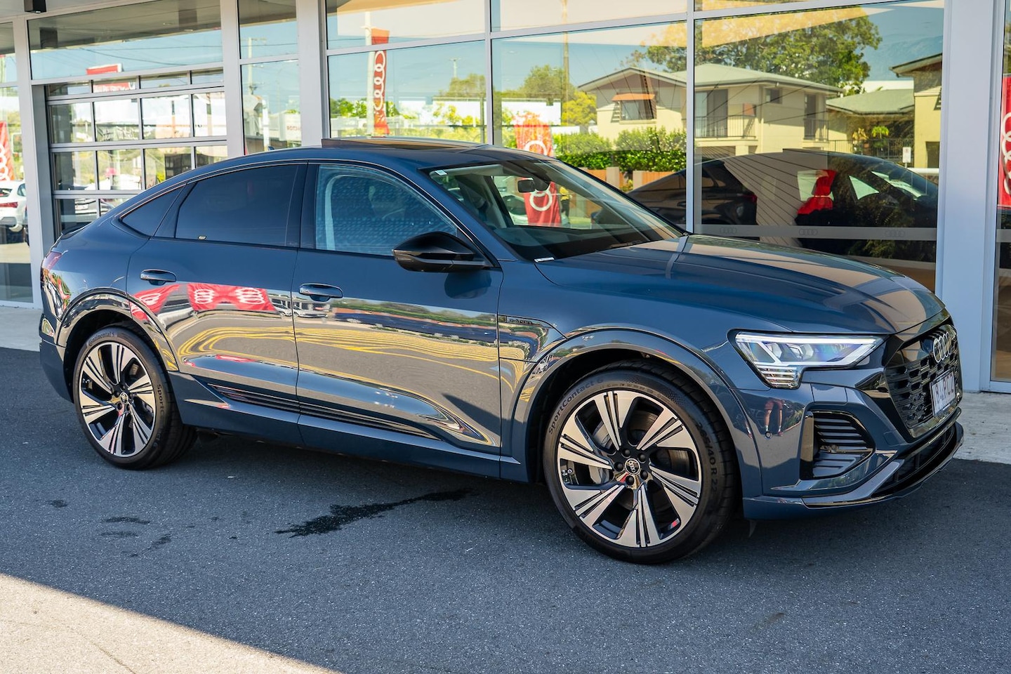 Image about Audi Q8 Sportback e-tron 55 e-tron quattro
