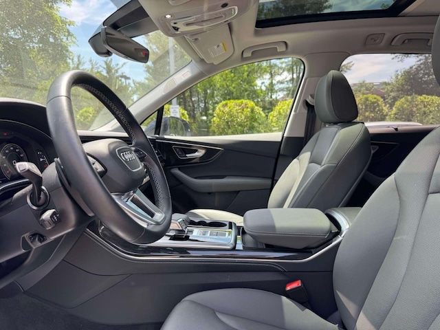 2025 Audi Q7 Premium Plus - Photo 9
