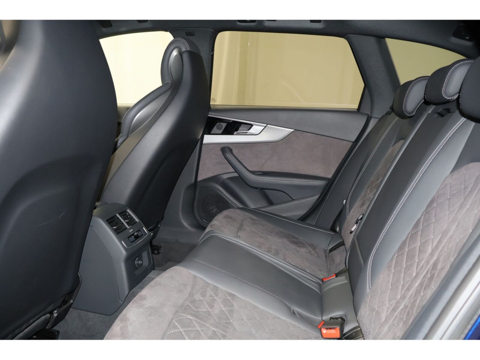 Audi RS 4 Avant – Bild 12