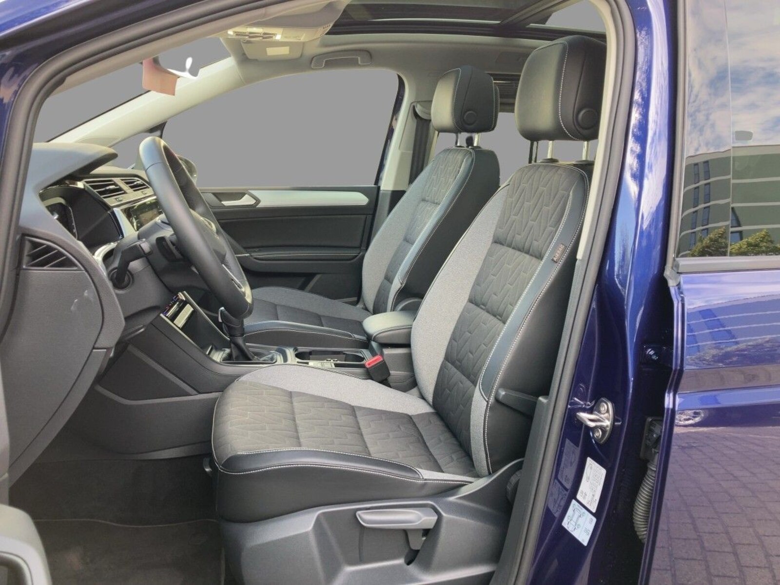 Volkswagen Touran – Bild 7