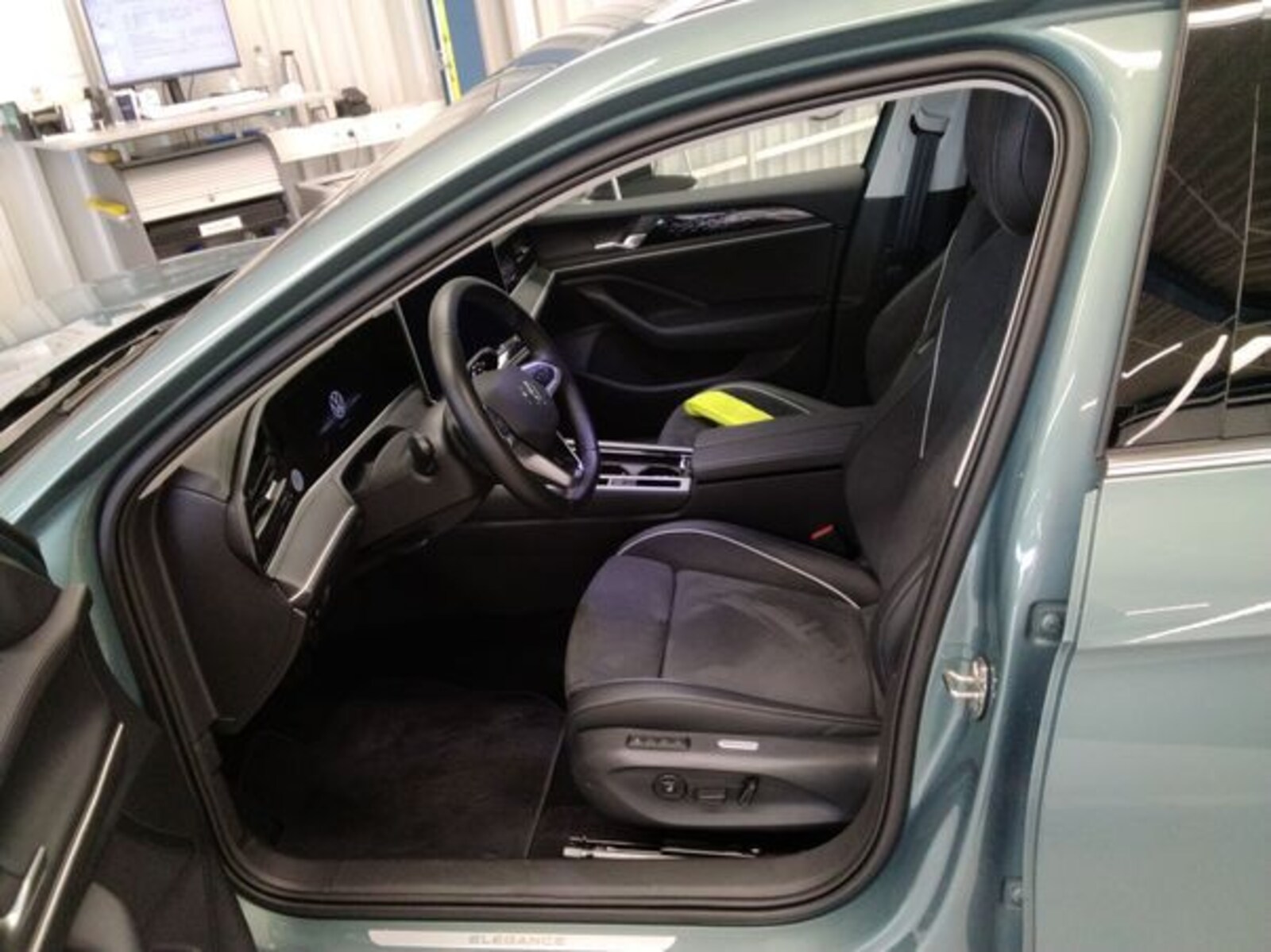 Volkswagen Passat – Bild 3