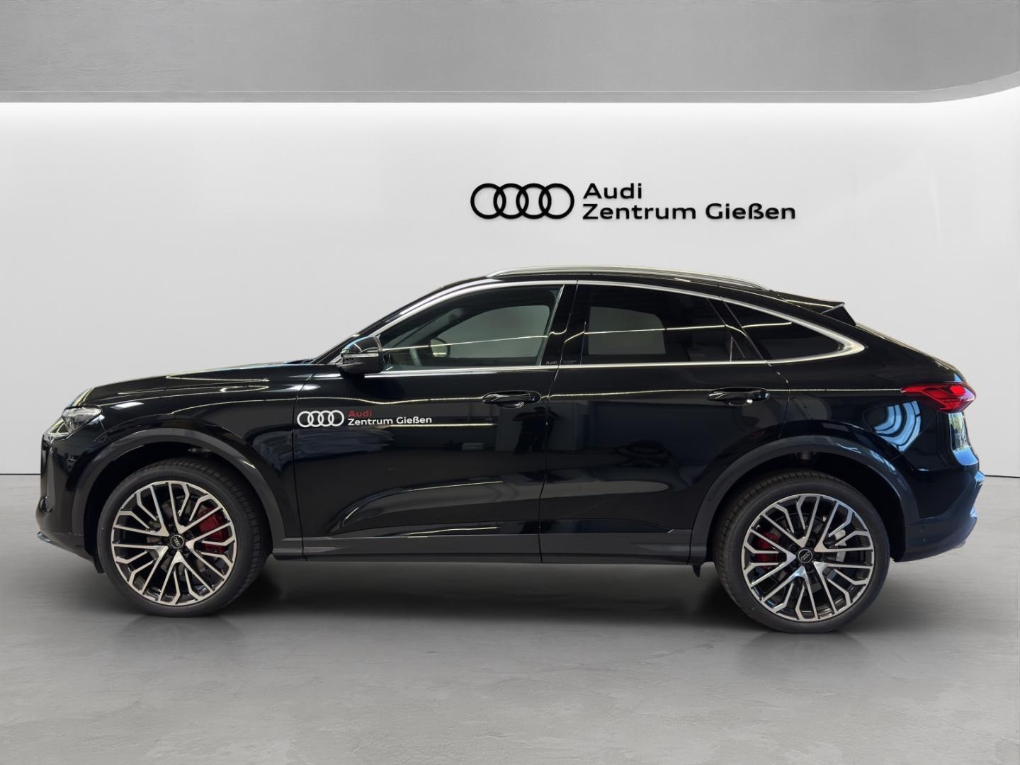 Bild über Audi Q5 Sportback TDI quattro 150 kW S tronic - für weitere Informationen kontaktieren Sie den Audi Partner