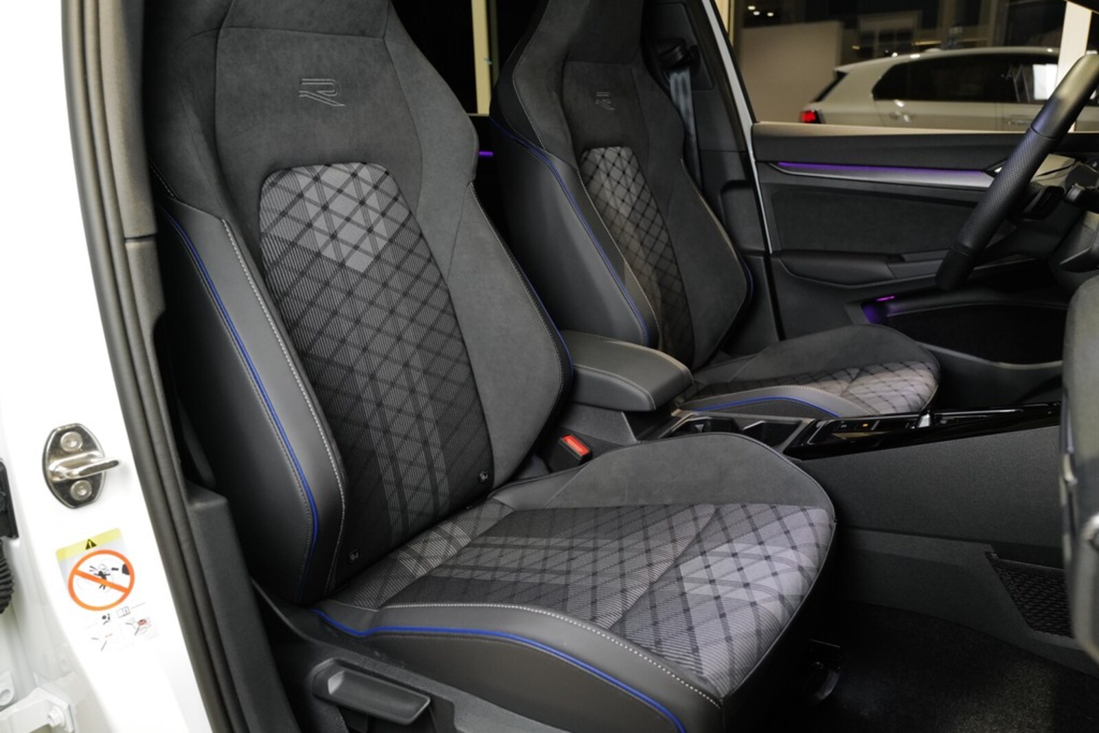 Volkswagen Golf – Bild 10