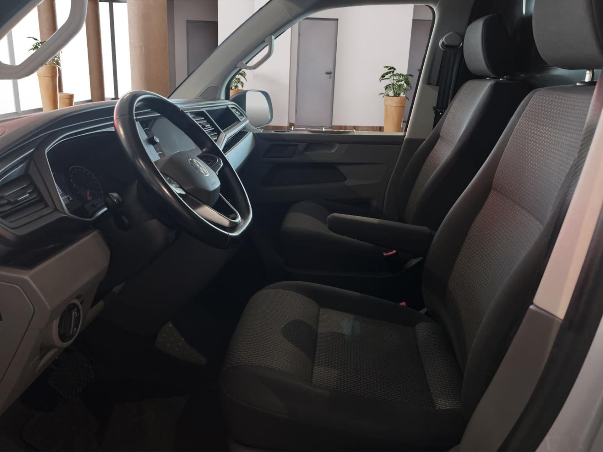 Volkswagen T6.1 Transporter Kasten kurzer Radstand