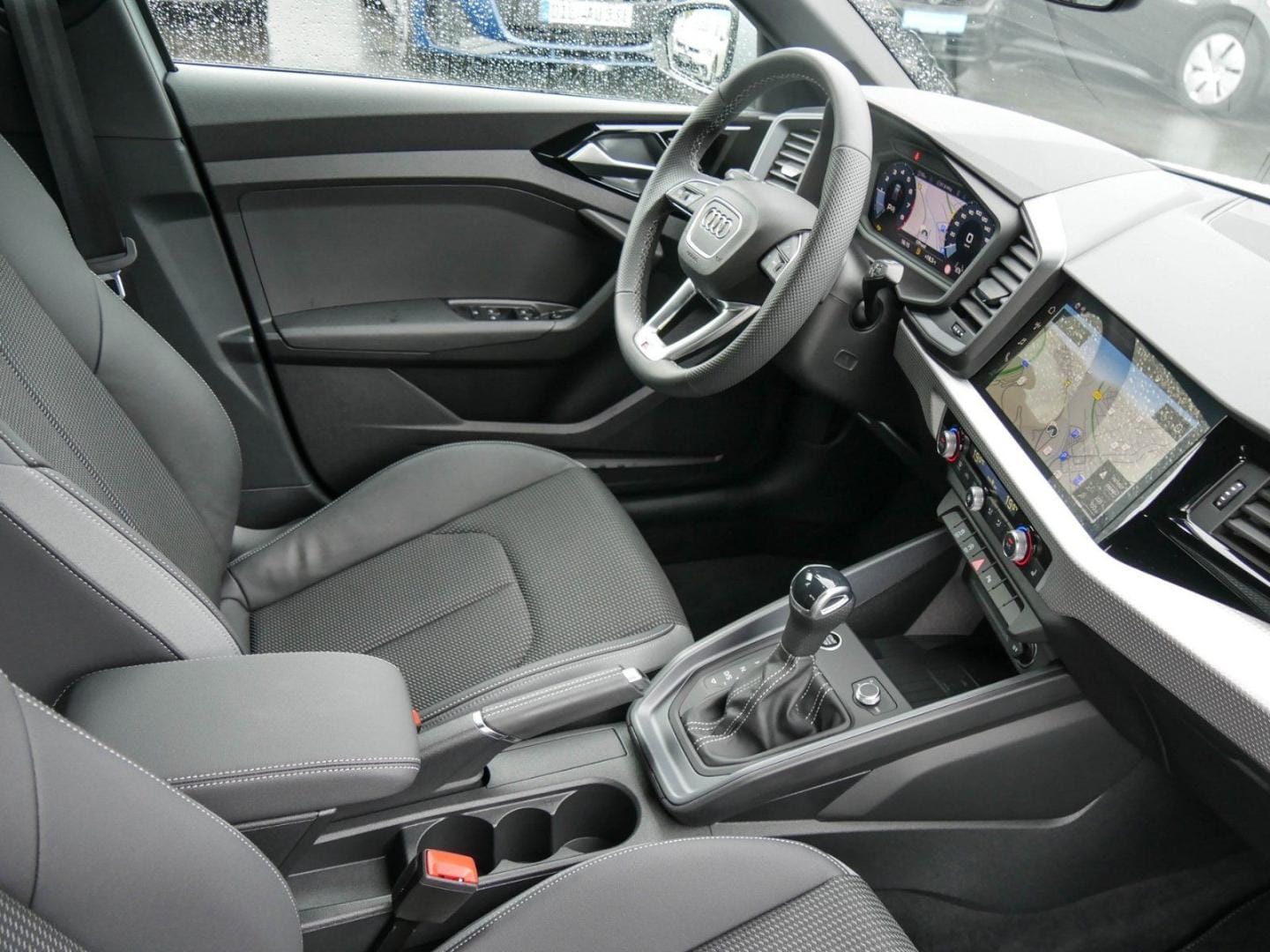 Bild über Audi A1 Sportback S line 35 TFSI S tronic - für weitere Informationen kontaktieren Sie den Audi Partner