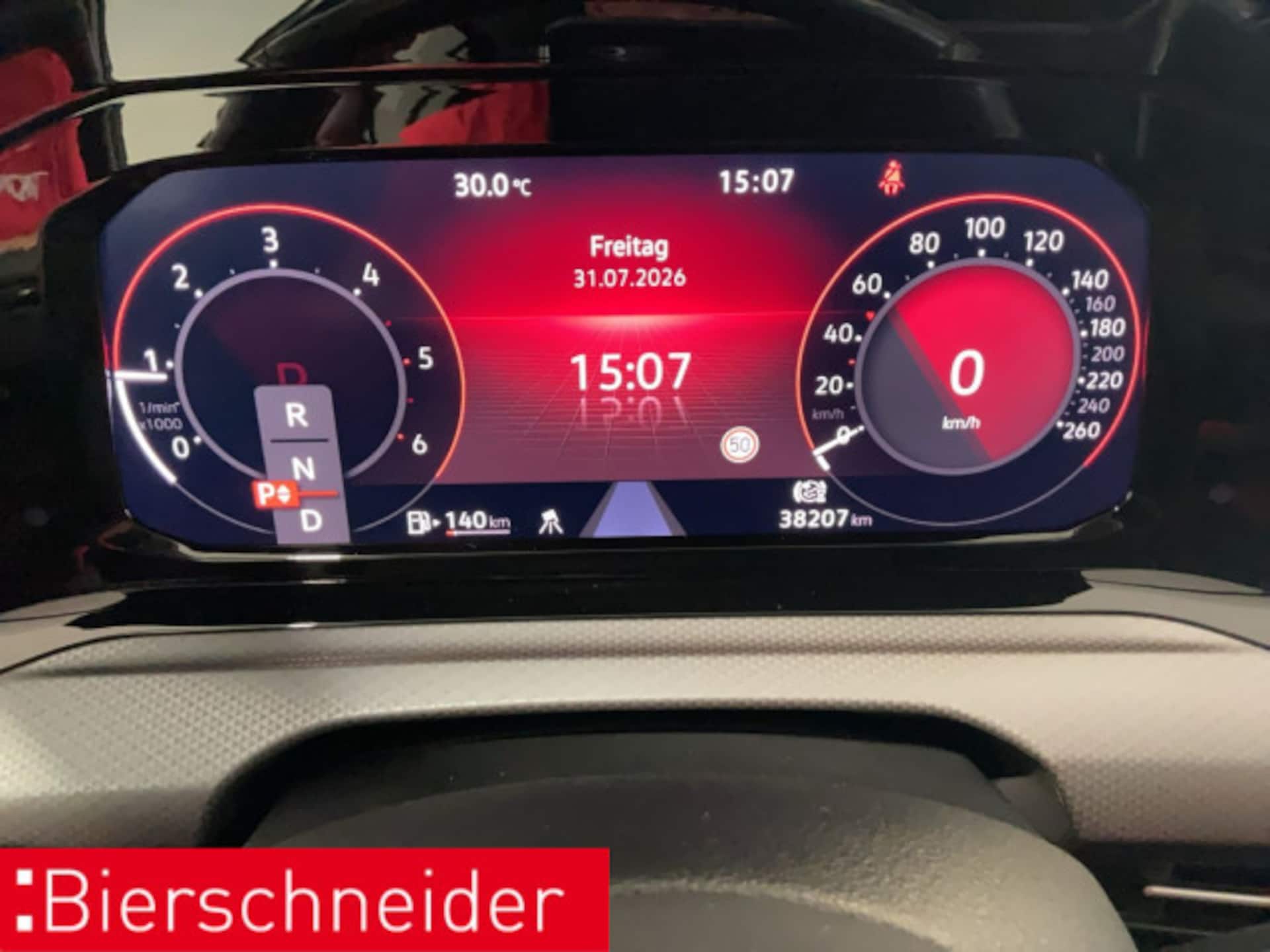Volkswagen Golf Active
