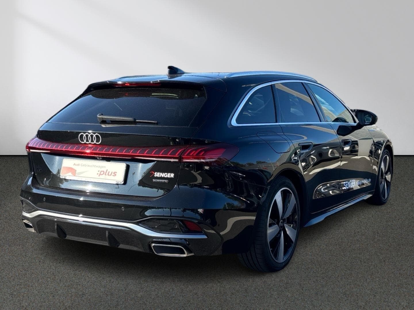 Bild über Audi A5 Avant e-hybrid e-hybrid quattro 220 kW S tronic - für weitere Informationen kontaktieren Sie den Audi Partner