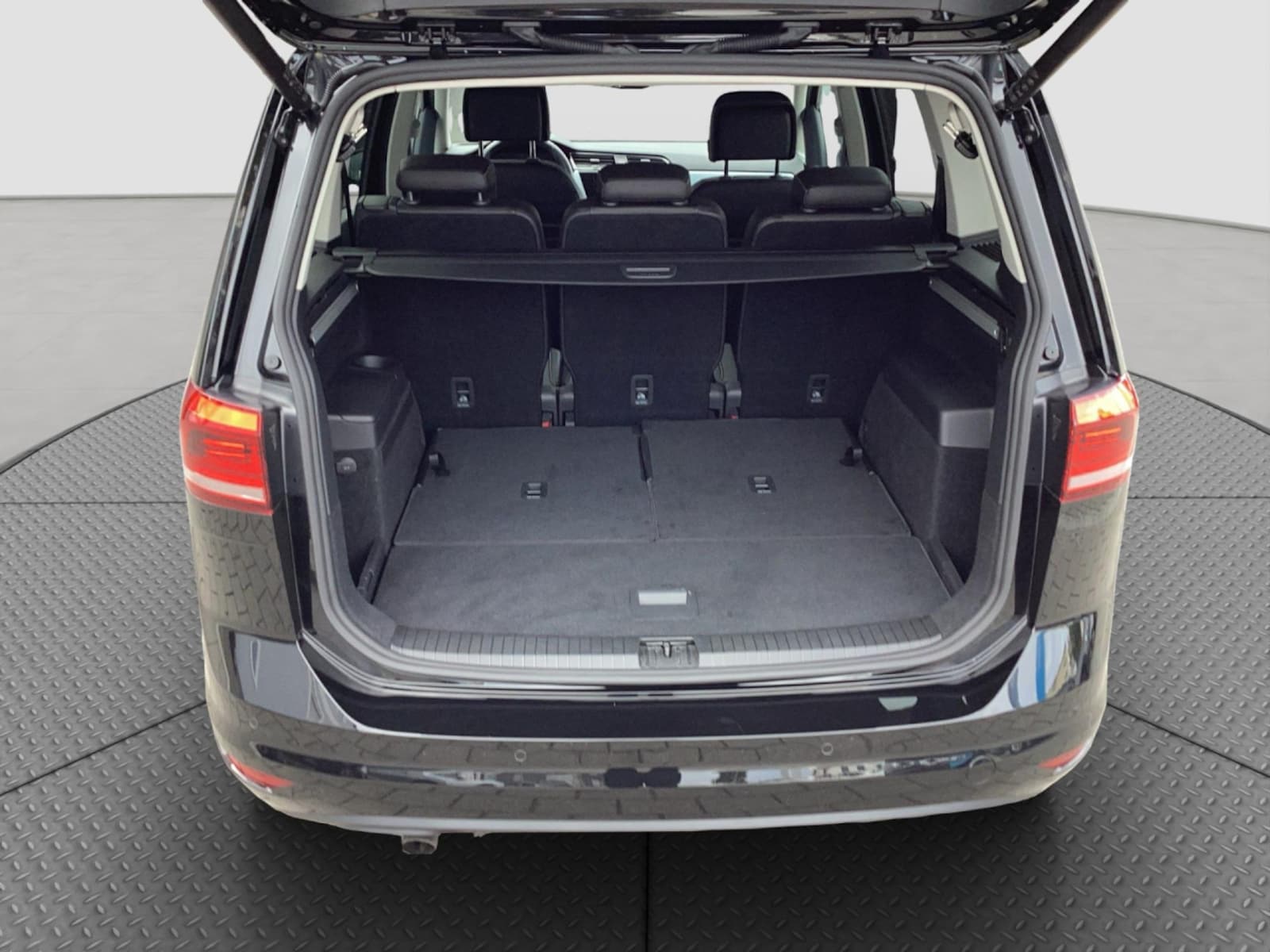 Volkswagen Touran – Bild 9