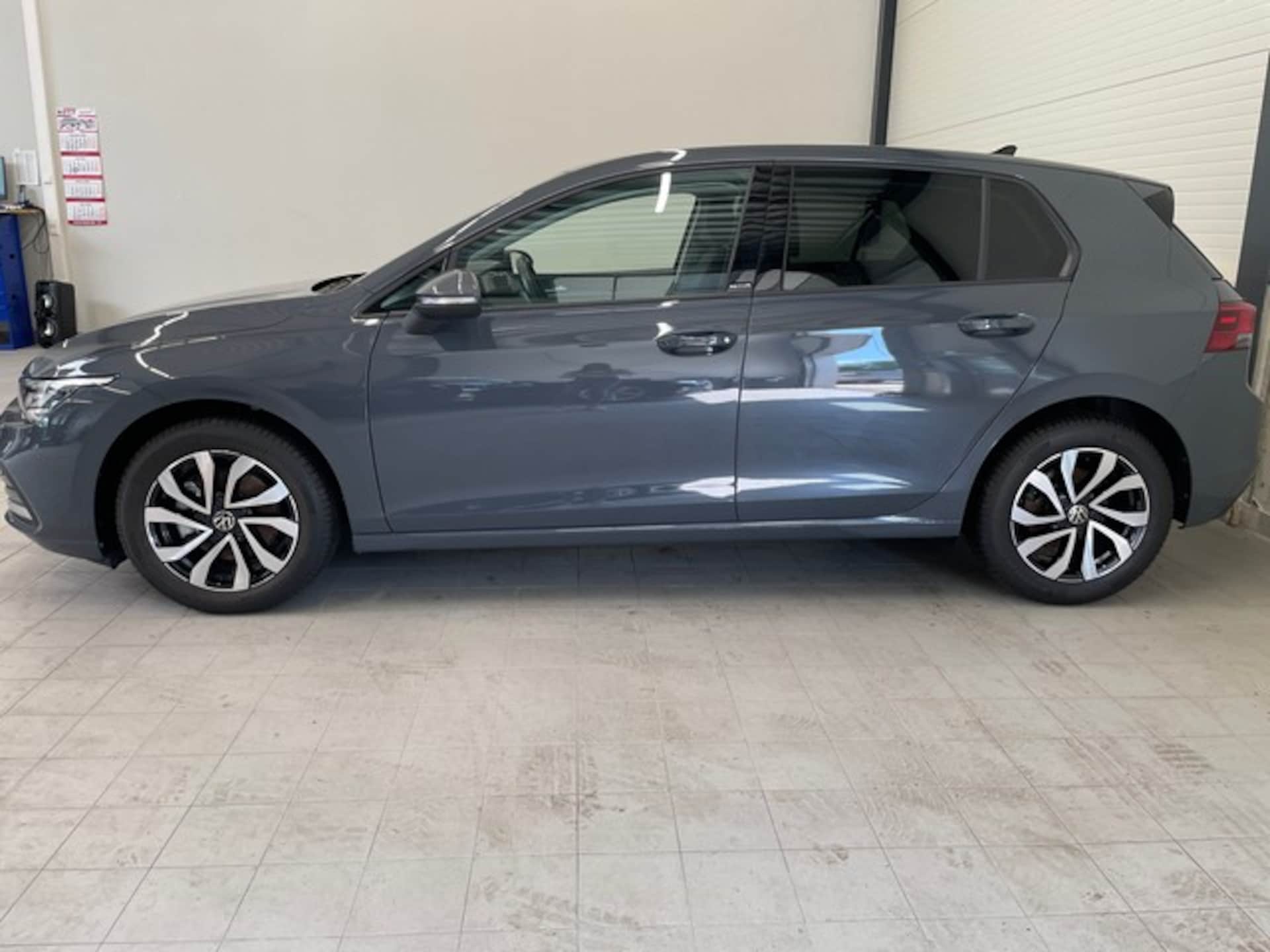 Volkswagen Golf Active